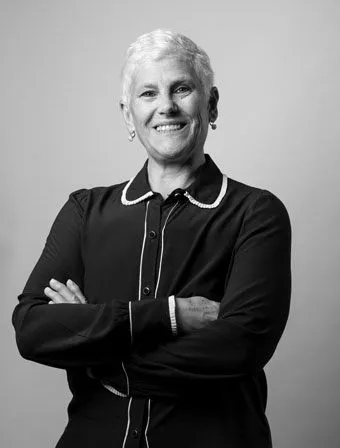 deborah-r-bw